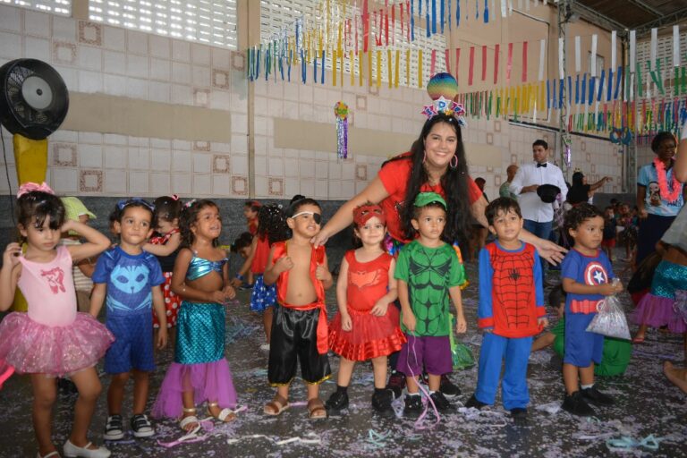 Carnavalzinho no IDFG