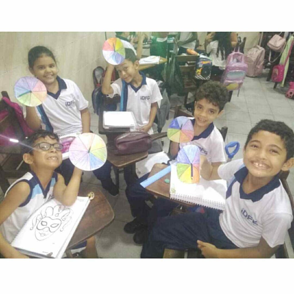 Alunos do IDFG fazem o Disco de Newton